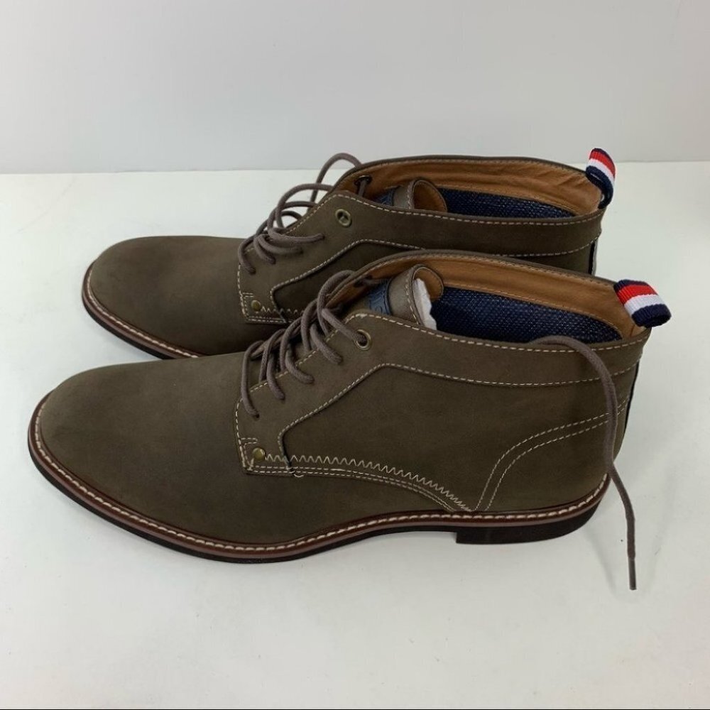 Tommy Hilfiger Men's Goah Chukka Boots Men's Shoes 11.5